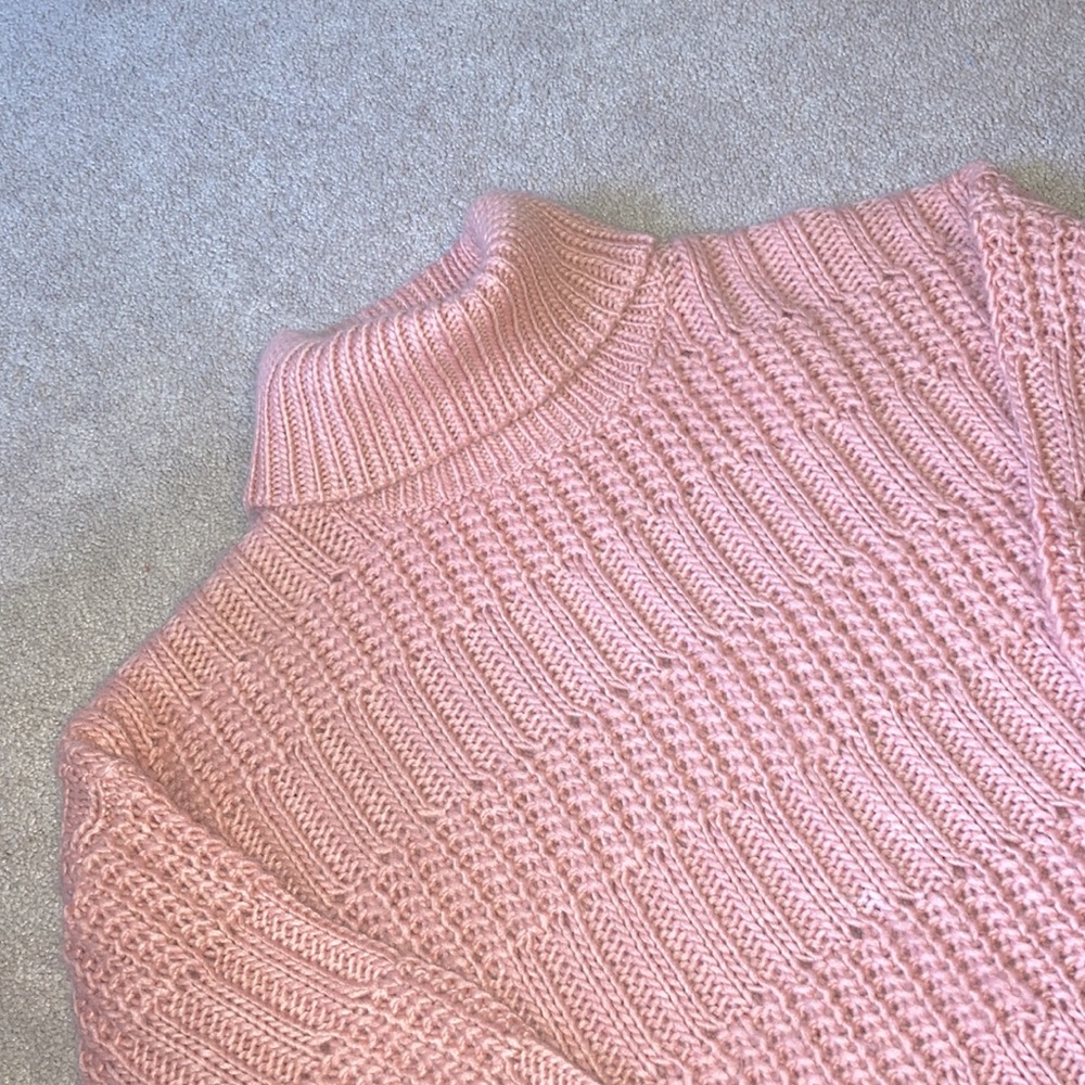 Cropped Aeropostale Sweater
